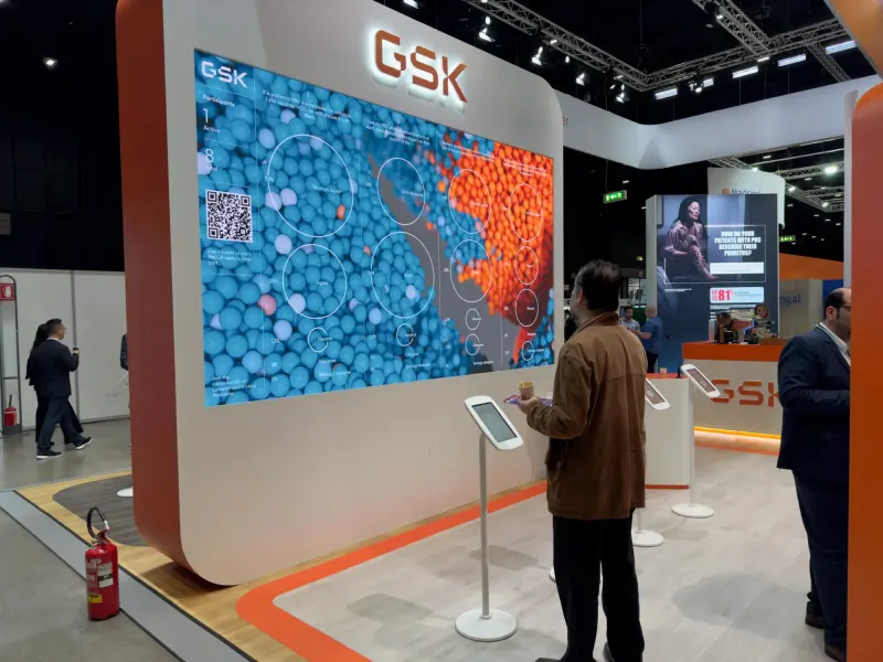 GSK exhibition stand designed and built by Ephology — photo 39