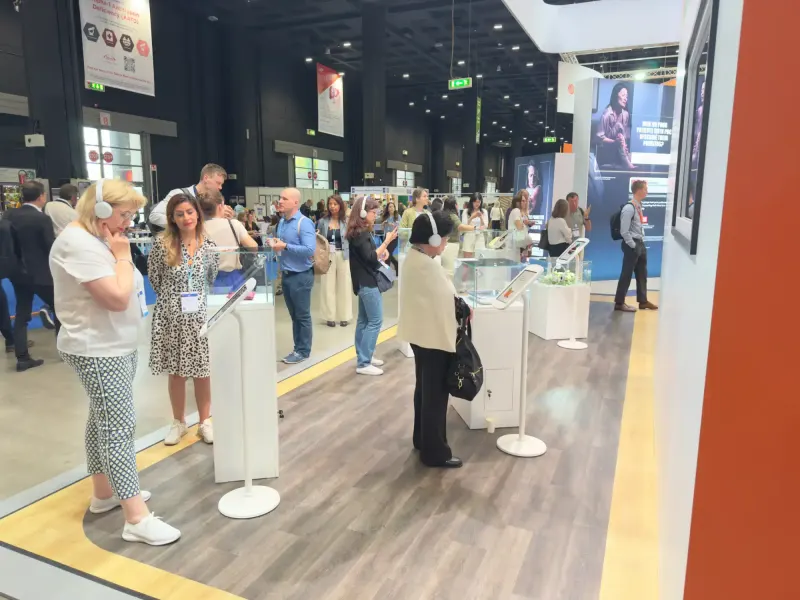 GSK exhibition stand designed and built by Ephology — photo 47